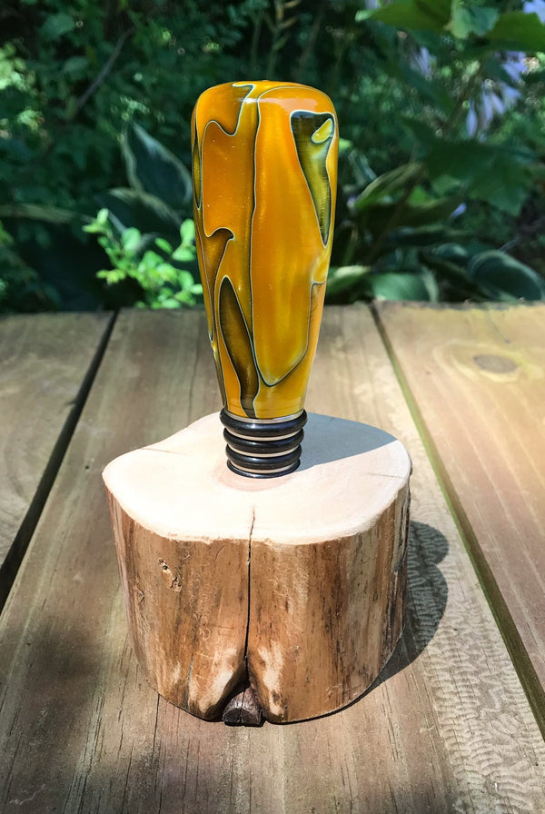 Simple Wood Log Slice Single Bottle Stopper Display Stand - Tahoe White Fir Wood - omG Artisan Shoppe